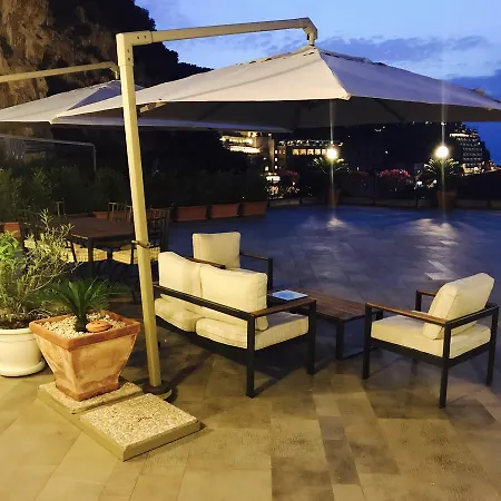 Terrazza Di Отель типа 